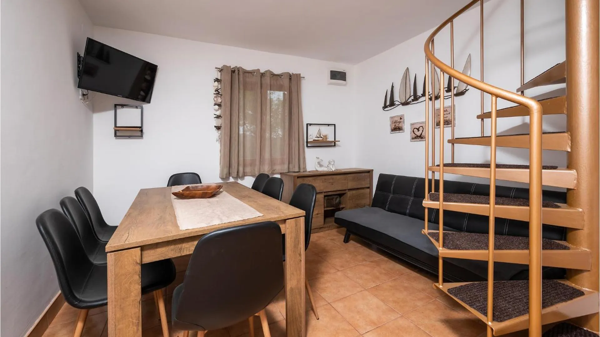 Holiday home 3 Bedroom Stunning Home In Vodnjan